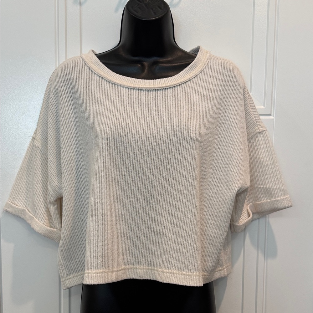 Blu Pepper Cream Ribbed Crop Top